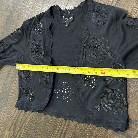 Lynne Ritchie Silk Shrug Women’s Medium Black Rosette Embroidery Cropped Sweater - Picture 8 of 8